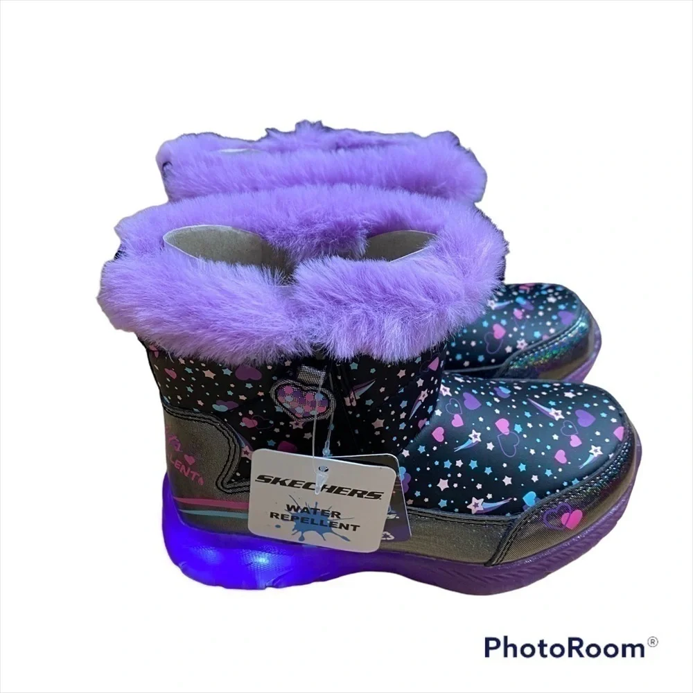 Skechers Water Repellant Light Up Winter Boots NEW Black Star Print 8 9